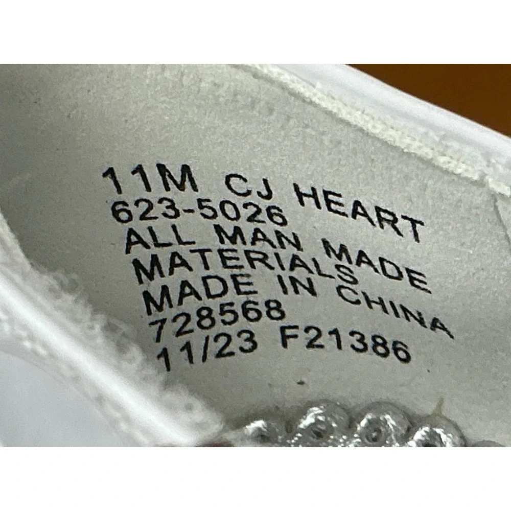 Christie & Jill Mary Jane Wedge Girls 11M White New Rhinestone Heart CJ Heart